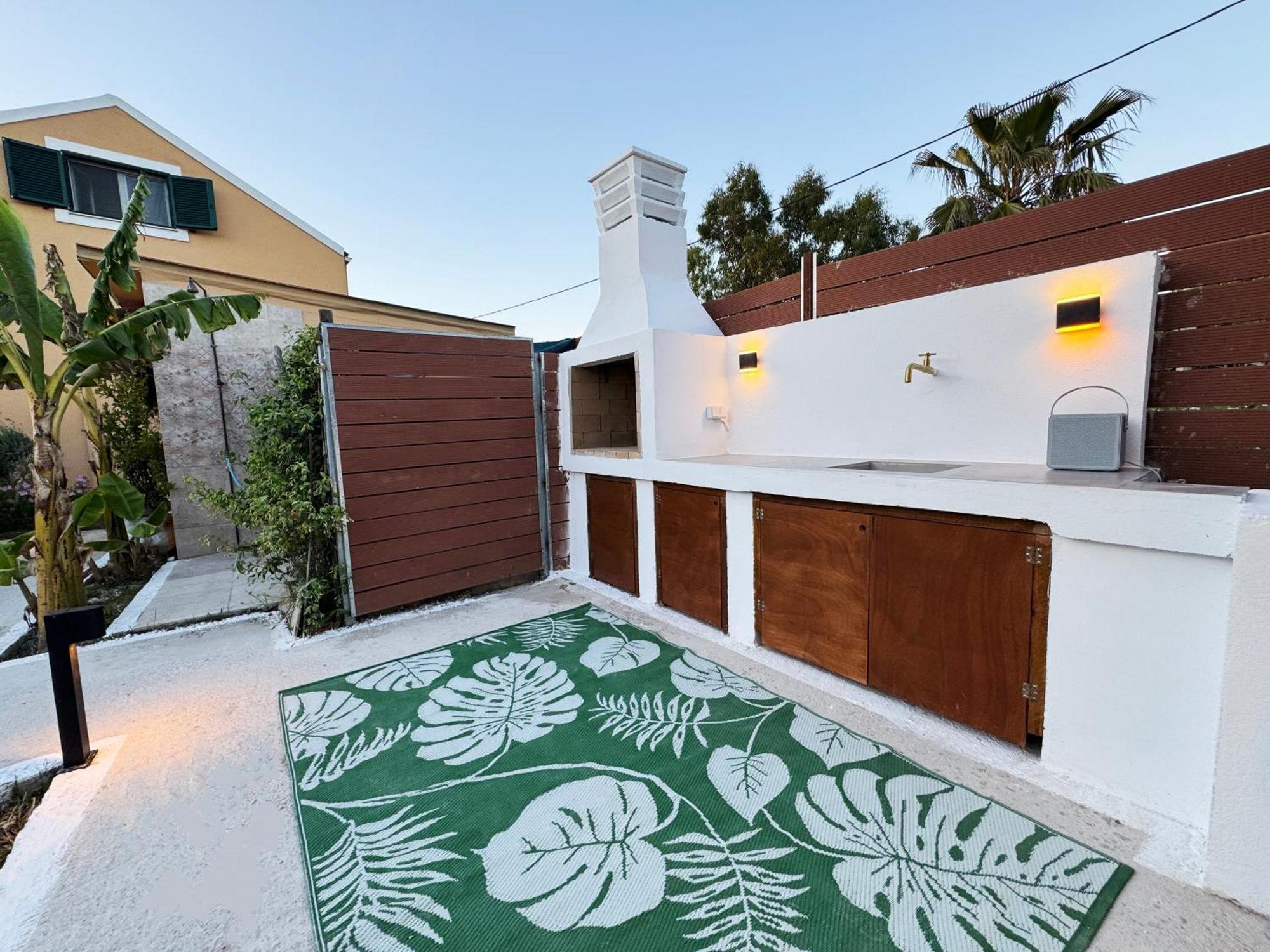 Burnelia Vacation House Lefkimmi  Exterior foto